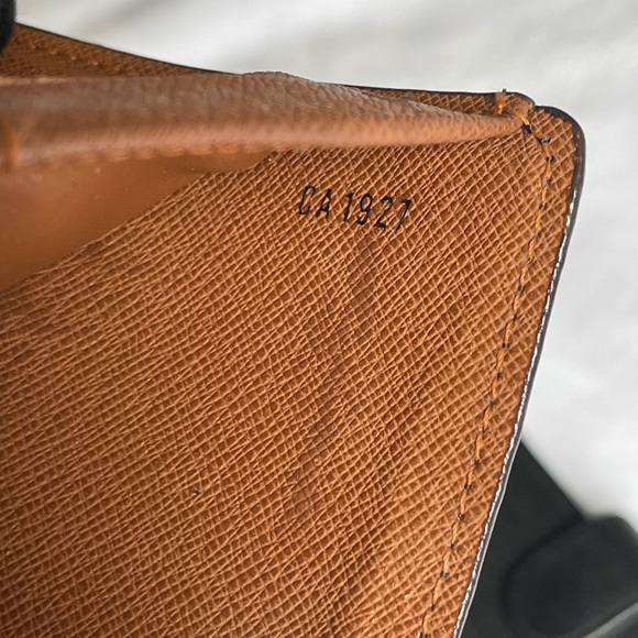 Authentic Louis Vuitton Brown Agenda Pm Monogram Lv Vintage Wallet - Picture 14 of 17